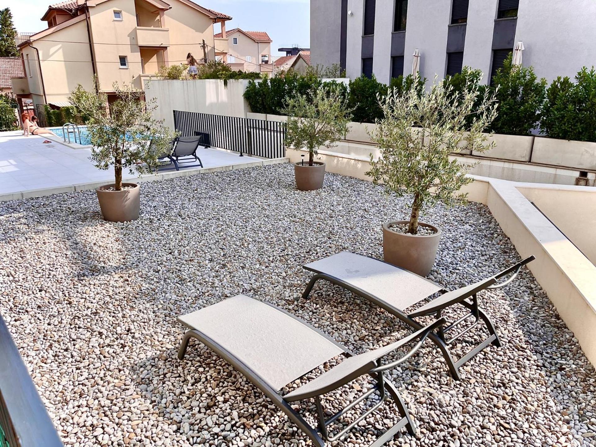Fides Stylish Apartments Tivat With Pool Ngoại thất bức ảnh